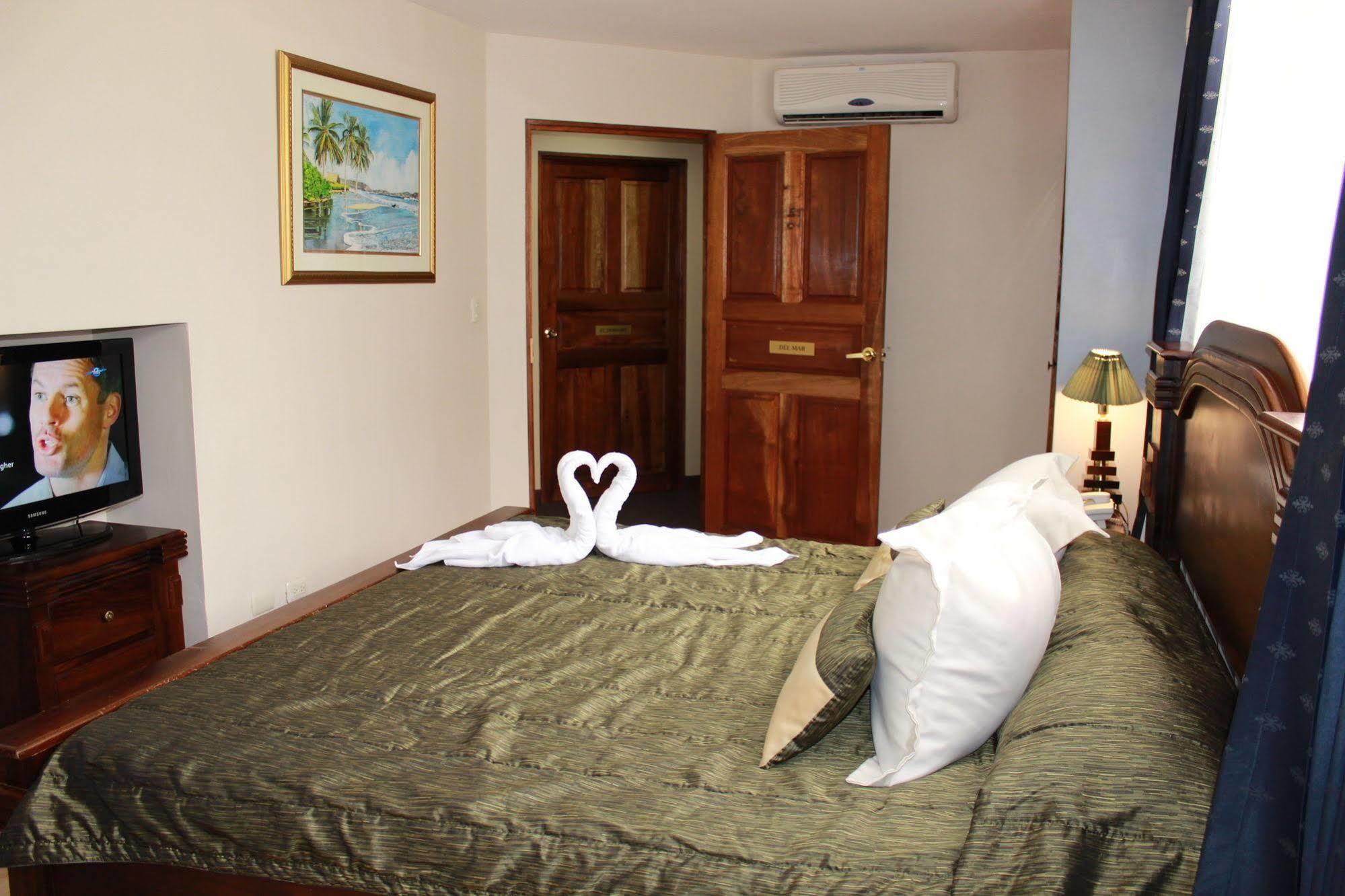 Sportsmens Lodge - Gentlemen'S Club (Adults Only) Сан-Хосе Экстерьер фото