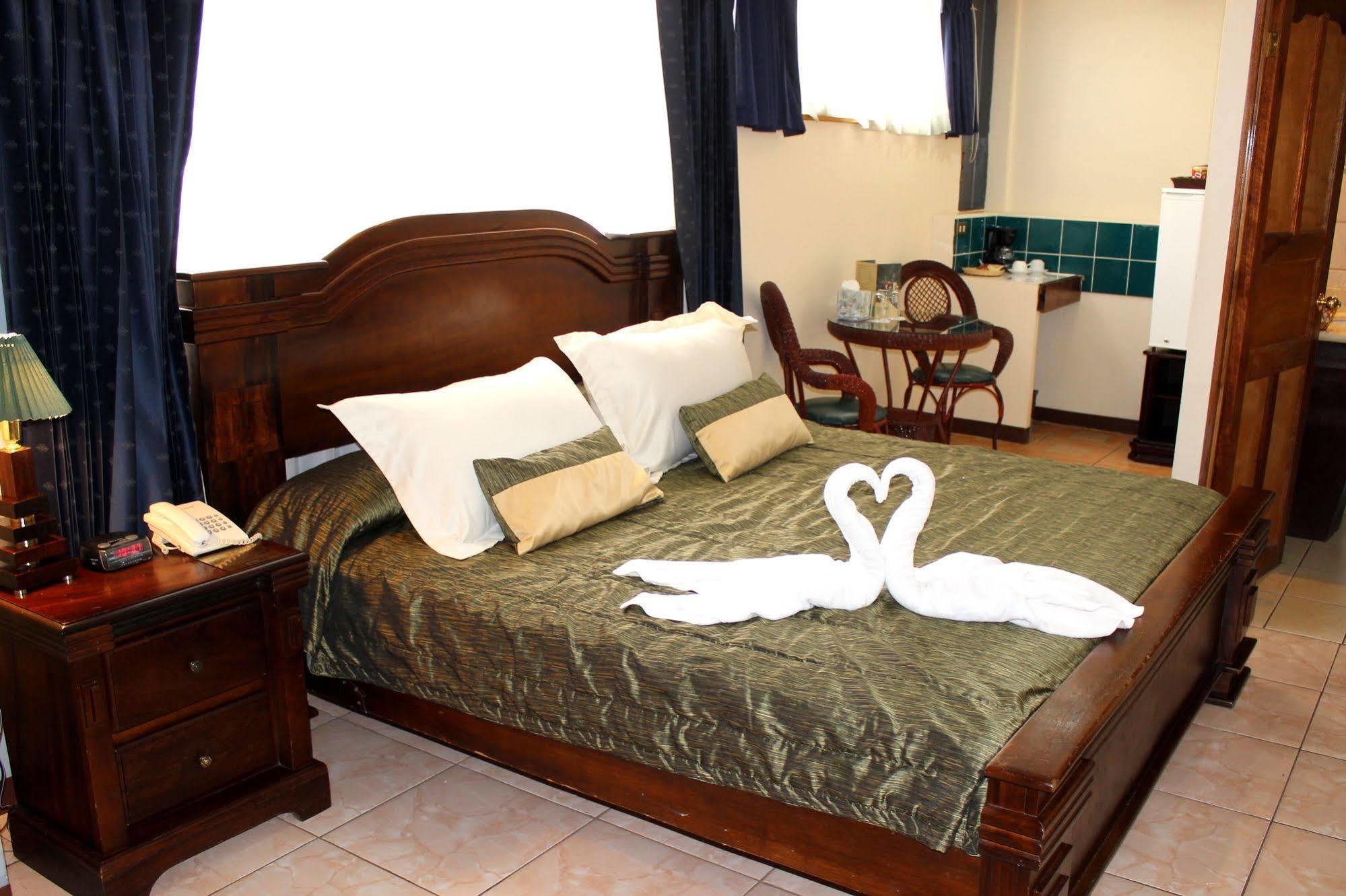 Sportsmens Lodge - Gentlemen'S Club (Adults Only) Сан-Хосе Экстерьер фото